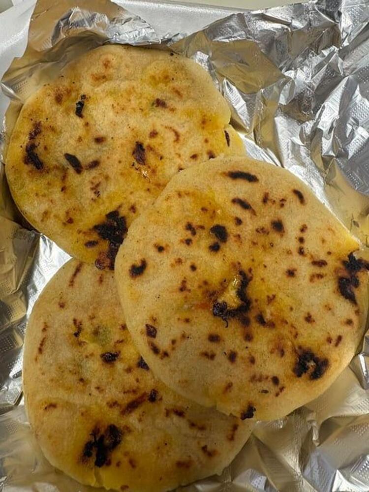 3 pupusa de Pollo 3x10
